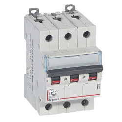 408092 Legrand DX3 - Disjoncteur triphasé 32A 3P D32 6000A/10kA - Courbe D - 400V - À vis - 3 modules