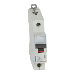 407673 Legrand DX3 - Disjoncteur unipolaire 32A 1P C32 6000A/10kA - 230V - Bornes à vis - 1 module